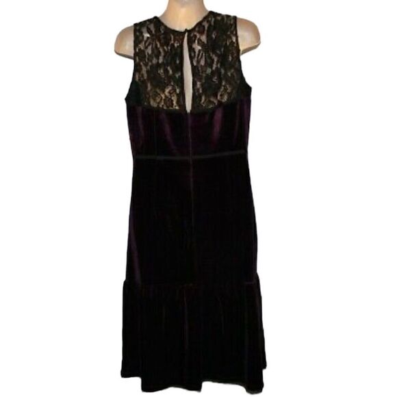 NANETTE lepore Purple Velour Sweetheart Illusion Lace Yoke Sleeveless Dress - Picture 6 of 10